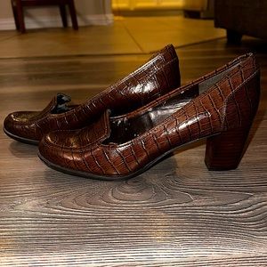 Brown Block Heels with leather alligator print.